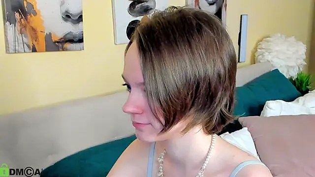 Olivia_Riesz webcam