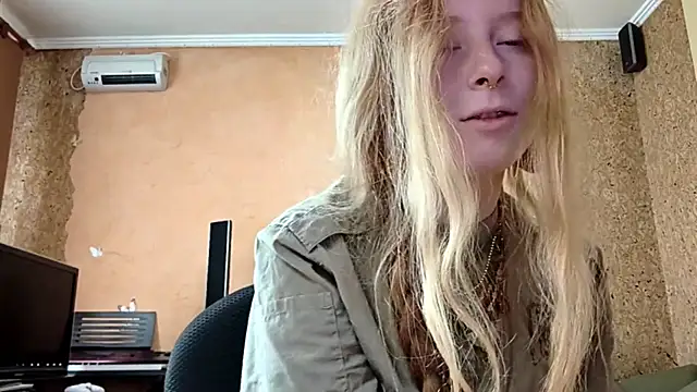 KateVibe_01 webcam