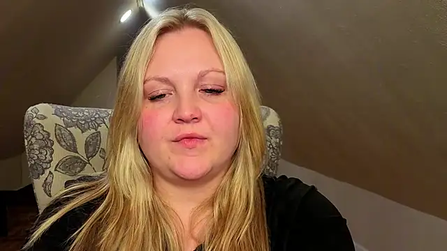 Preview of phatassblond