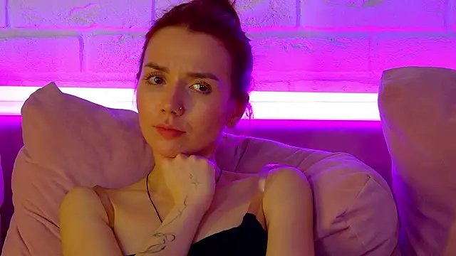 VanessaVienne webcam