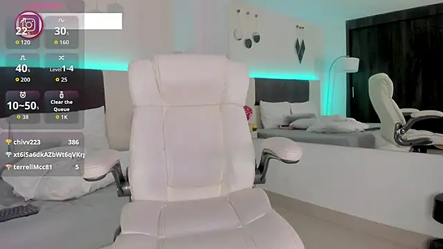 Sky_Loren webcam