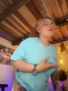 Sophia_Weest99 webcam