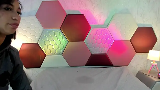 SofiaWhites webcam