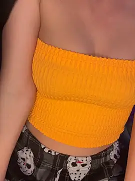 MaciiMayy webcam