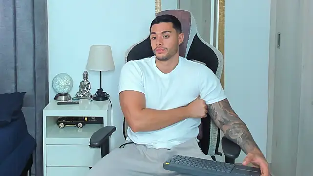 Ken_mailik1 webcam