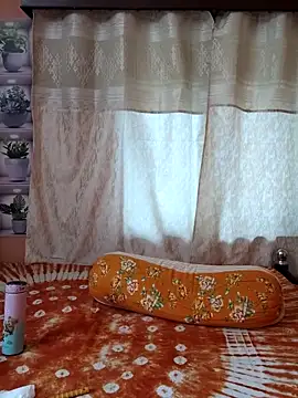 Cute-richa1 webcam