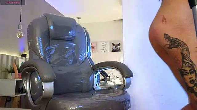 Alondra_King webcam