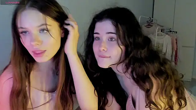 ChloeBlisss webcam