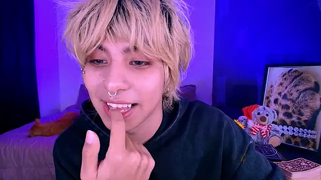 Aronn_44 webcam