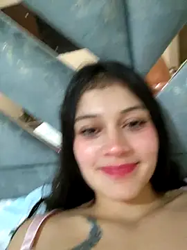 LizzyFrost webcam