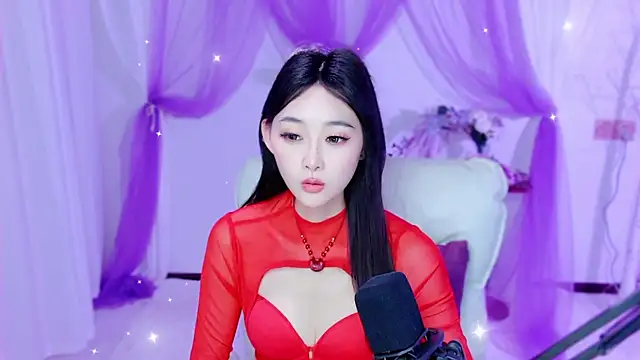 Tili_Lucky webcam