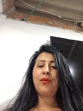 liana__castellanos webcam