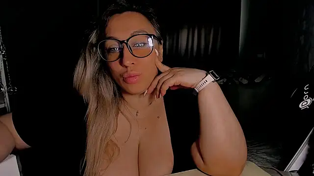 CumOnMy_Tits webcam