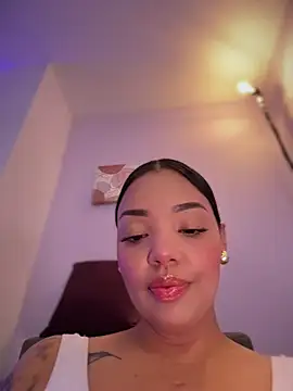 JennLeMoka webcam