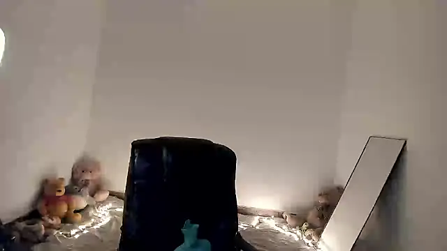 luxurybaby webcam