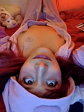 RedMeloddy webcam