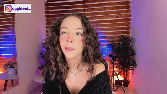 Sapphire_Venuss webcam