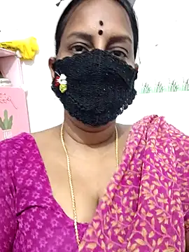 Tamil_Meera12 webcam