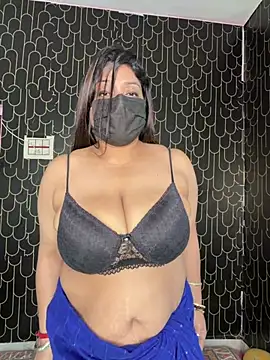 James_Jennifer_G from StripChat is Freechat