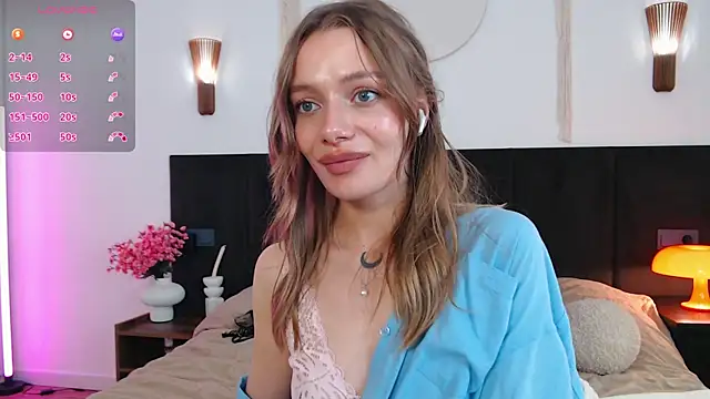 LunaticaBae webcam