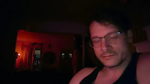 MasterDaddyCool webcam