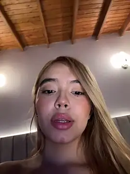 Mia_Roswell webcam
