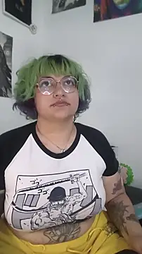 XxGreenGoodxX webcam
