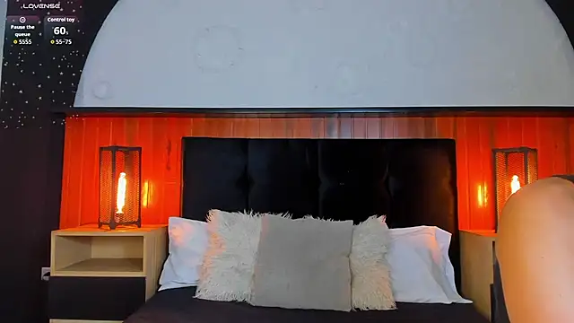 Leo_Savage_ webcam