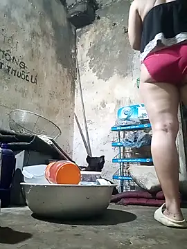 July-Asian webcam