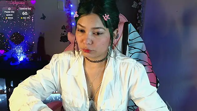 Maron_baez_18 webcam