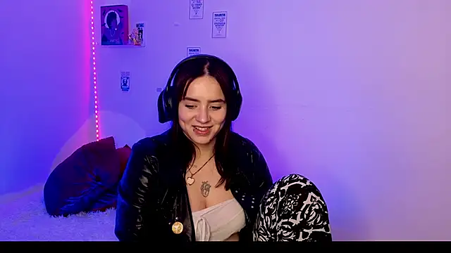 Emily_Lindey webcam