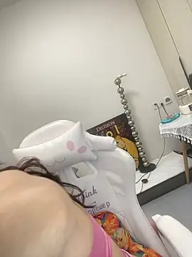 BK_PINK1021 webcam