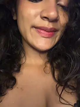 Nyxx_Velariia webcam