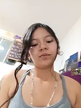 Ninffa_sweet21 webcam
