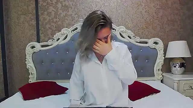 Ivy_Quin webcam