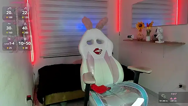 Emily_Simt_ webcam