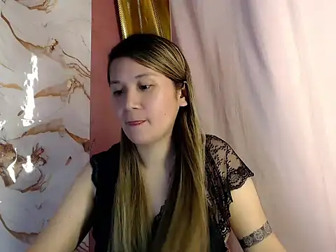 Cafe_Lolla143 webcam