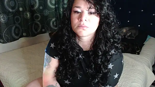 ANGELIQUE_KLANE webcam