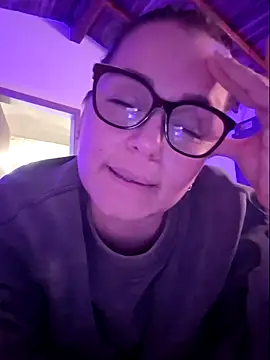MariaPau_83 webcam