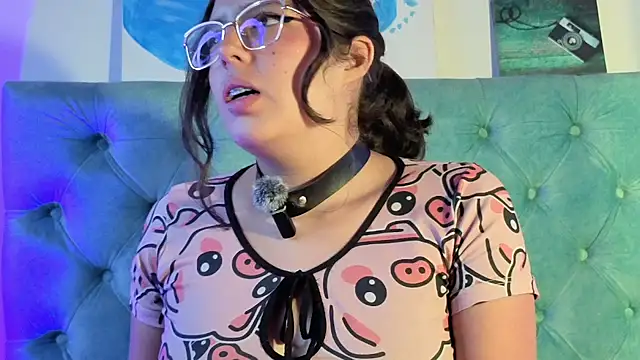 Paola_Lyon_ webcam