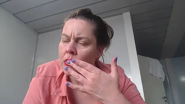 fulloferotic webcam