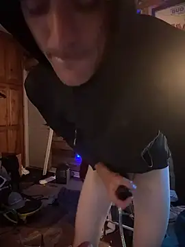 Twist_N_Tease webcam