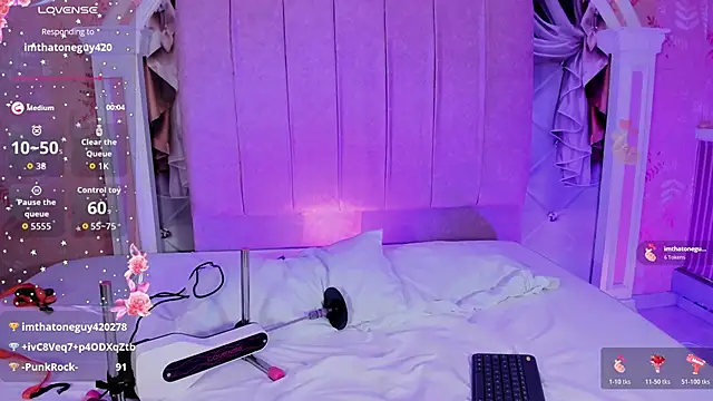 sofi_naughty__ webcam
