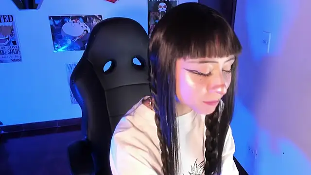 MonxxsLove webcam