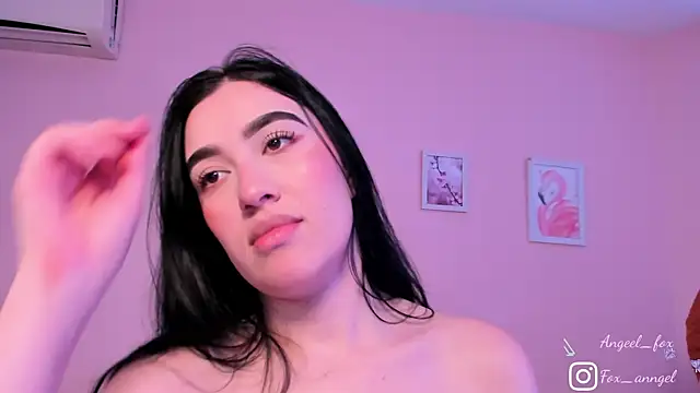 angeel_fox webcam