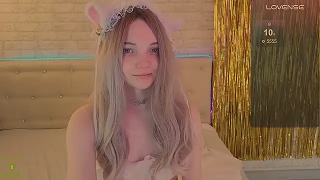 AnimeAlica18 webcam