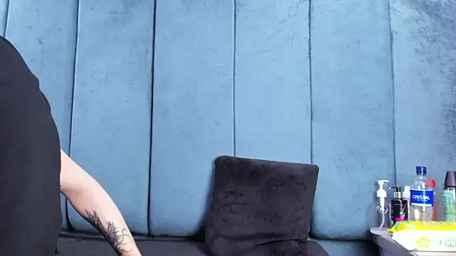 Megan_Thompson_ webcam