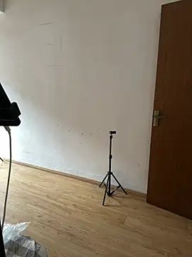 xiiuuff18 webcam