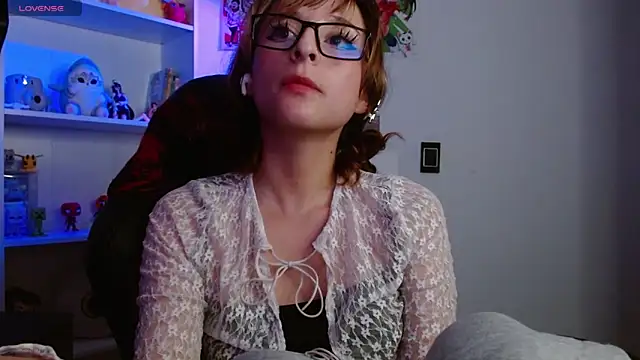 CelesteAyase webcam