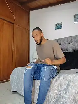Oliver_bigblack_cock webcam